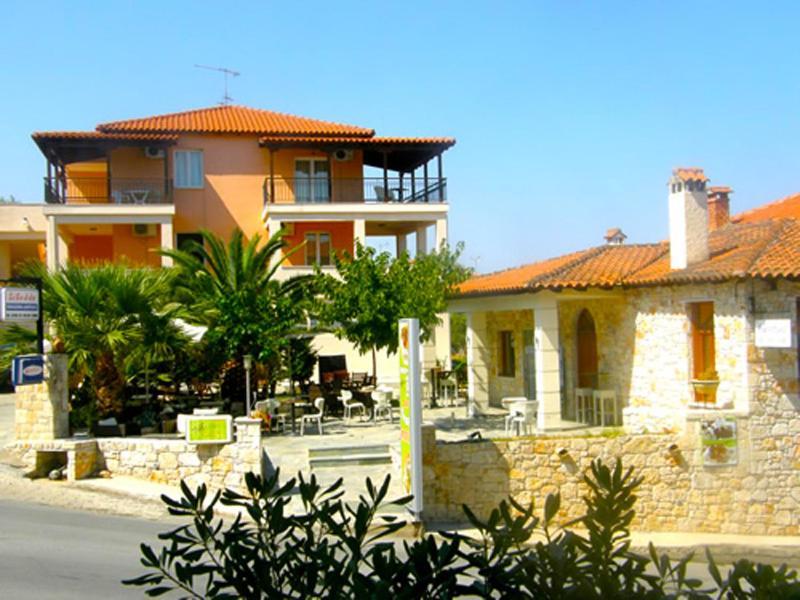 Sivilla Boutique Afytos Exterior photo